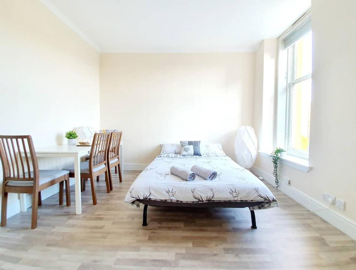 Gorgeous, Light & Airy Apartment In The Heart Of The West End, Close To Sec And Hydro Глазго Экстерьер фото